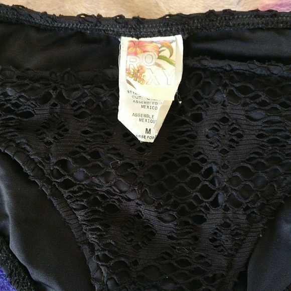 Roxy Bikini - Picture 4 of 4